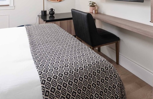 Latin Quarter Apartment | Beautifully decorated studio on Saint-Denis Street