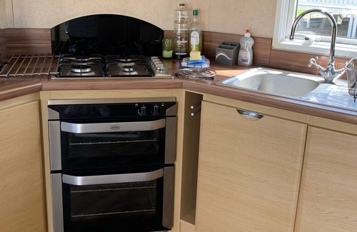 Crimdon House | Beautifully decorated caravan right next to the sea with picturesque views