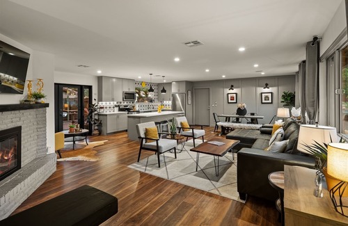 West Sedona House | Beautifully Decorated Home! Private Hot Tub! Located In The Heart of Sedona!