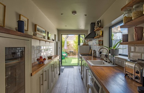 Deal Cottage | Beautifully designed, stylish holiday home, seconds from the beach