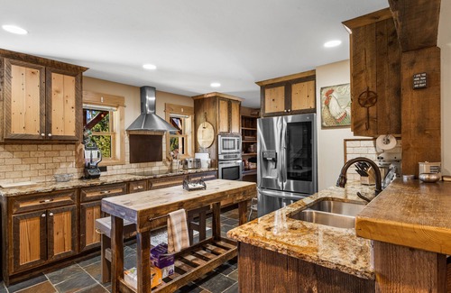 Lazy Acres House | Beautifully Done Family Home Lazy Acres- The Big House at Bunkhouse
