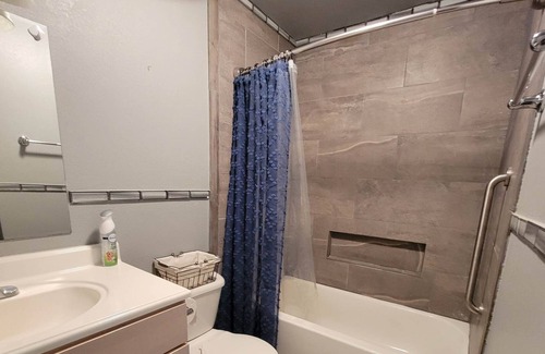 Gulf Hills House | Beautifully done townhome in a Marina community