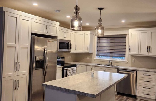 Terra Nova House | Beautifully furnished 4-bedroom, 3-bath home in a family-friendly location