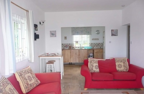 St. Patrick Apartment | Beautifully Furnished And Modern Self Contained One Bedroom Apartment