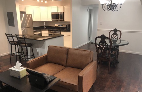 Falls Church Apartment | Beautifully furnished 1 Bedroom McLean Condo near Tysons corner