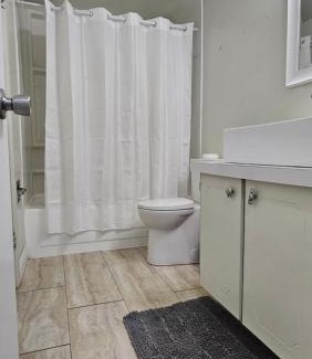 Pickering Villa | Beautifully furnished 3 bedroom house located close to all attractions