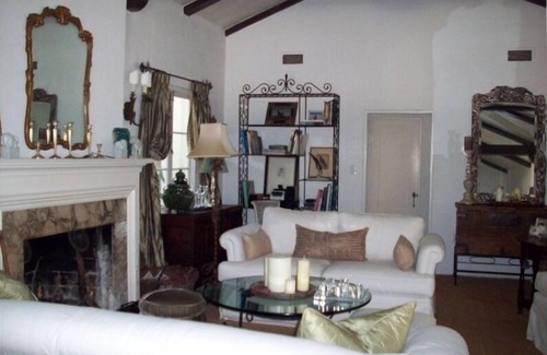Village of La Jolla House | Beautifully furnished Classic cottage in the village