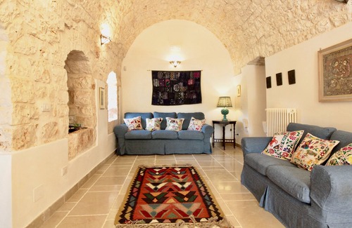 Castellana Grotte Other | Beautifully restored 16th Century farmhouse with large private pool