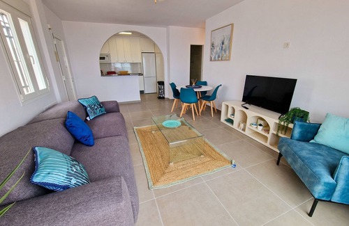 La Parata Apartment | Beautifully refurbished apartment with superb sea views and close to beach