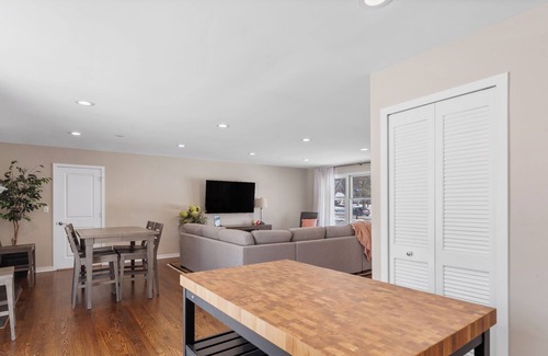 Fox Valley House | Beautifully Rehabbed 3 Bedroom Home - ALL NEW!