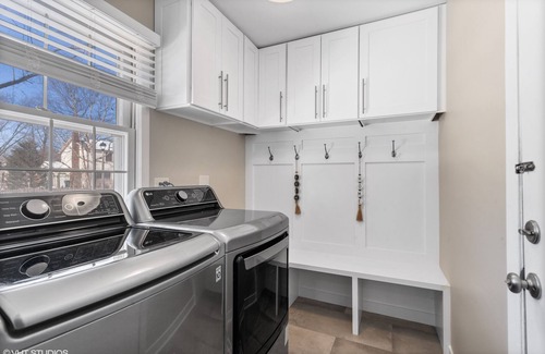 Fox Valley House | Beautifully Rehabbed 3 Bedroom Home - ALL NEW!