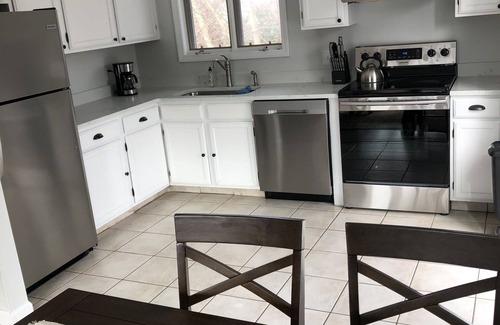 Bonnet Shores House | Beautifully remodeled home in Bonnet Shores - Narragansett RI