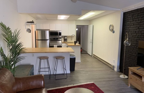 Colfax Apartment | Beautifully remodeled 2 bedroom apartment in Colfax, WA