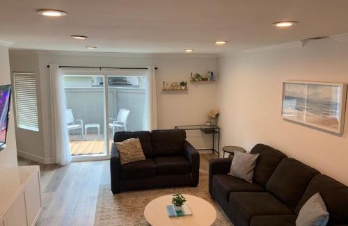 Oak Creek Apartment | Beautifully Remodeled 2BR Prime Irvine Location