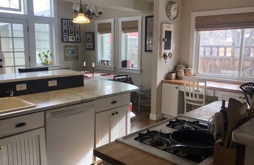 Martin Acres House | Beautifully remodeled home near CU, Trails with Flatiron views.