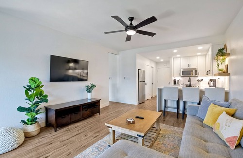Carlsbad Condo | Beautifully Remodeled | Private Balcony | Pool View | BBQ Access | Gated Reserved Parking