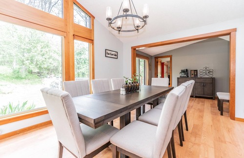 Canandaigua House | Beautifully Renovated Lodge with Lakeview