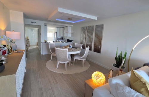 Fort Pierce Shores Condo | Beautifully renovated 2 bedroom 2 bathroom on North Hutchinson Island
