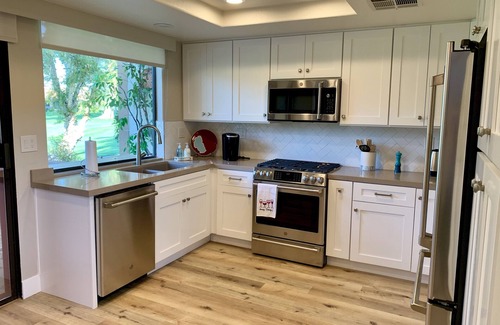Palm Desert Condo | Beautifully Renovated 2/2 in Monterey CC with Mountain Views