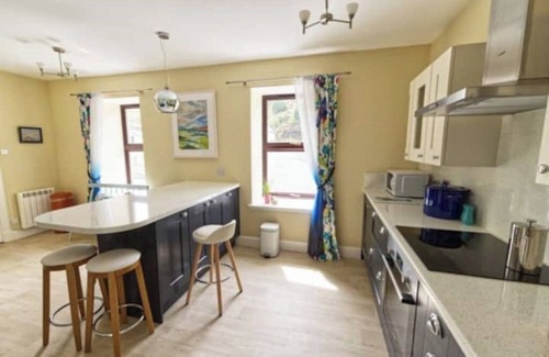 Tarbert House | Beautifully renovated property in heart of Tarbert