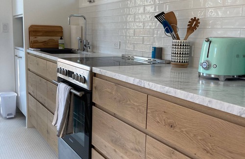 Melody Heights House | Beautifully Renovated Historic Boulder Guesthouse for Longer Stays/30 day min