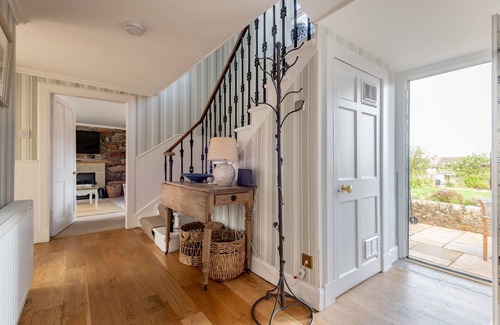 Crail House | Beautifully renovated three bedroomed house with fabulous gardens