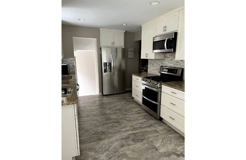 Beachwood House | Beautifully Renovated, Luxury Home in Beachwood OH