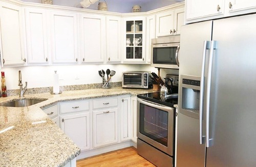 Plymouth Cultural District Condo | Beautifully Renovated Downtown Luxury Condo, a block from the rock!