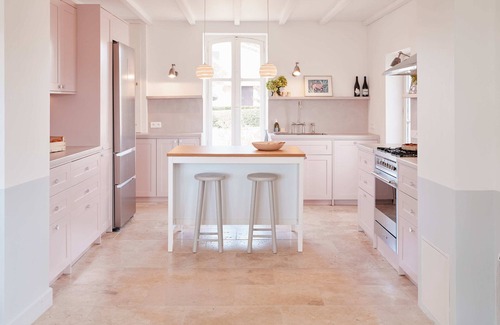 La Romieu House | Beautifully restored modern country house steps from Unesco classified La Romieu