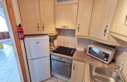 Woodstown Cottage | Beautifully Restored Coach House In Woodlands Overlooking the Suir Estuary