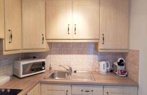 Woodstown Cottage | Beautifully Restored Coach House In Woodlands Overlooking the Suir Estuary