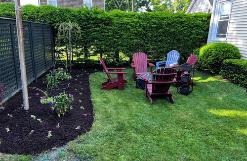 Mystic - New London House | Beautifully Restored 1890’s House in beautiful downtown Mystic. 2 bed & 2 baths.