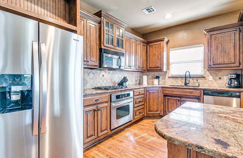 Tulsa House | Beautifully Spacious Tulsa Treasure