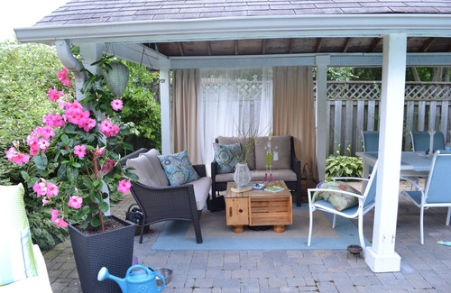 Burlington House | Beautifully styled 1 Bedroom suite in South Burlington