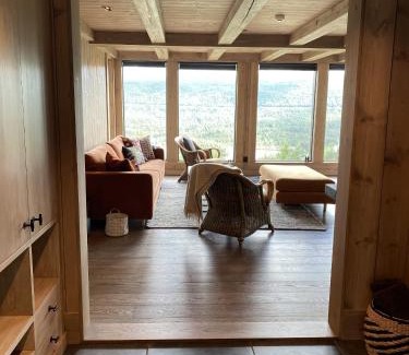 Al Municipality Villa | Beautifully styled mountain lodge with high standards, 10 minutes from Geilo
