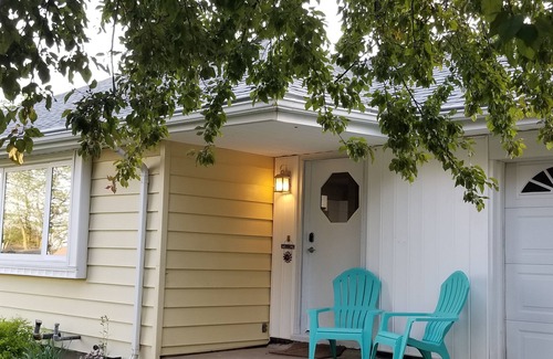 New Glarus House | Beautifully updated home close to downtown New Glarus