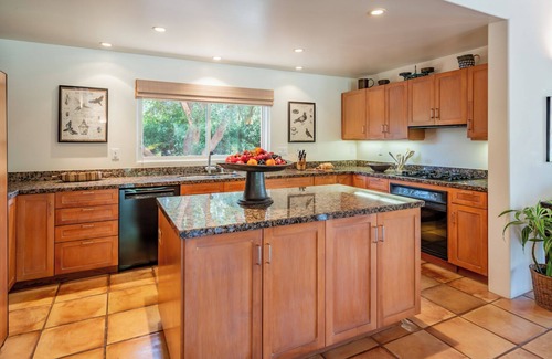 Montecito House | Beauty and Tranquility in Romero Canyon