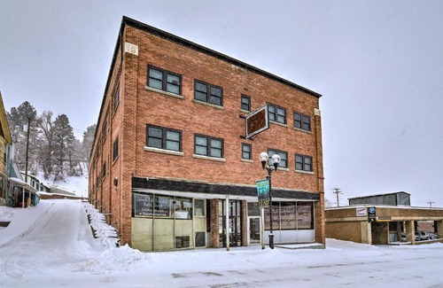 Deadwood Apartment | Beauty in the Black Hills An Upscale Apt in Lead