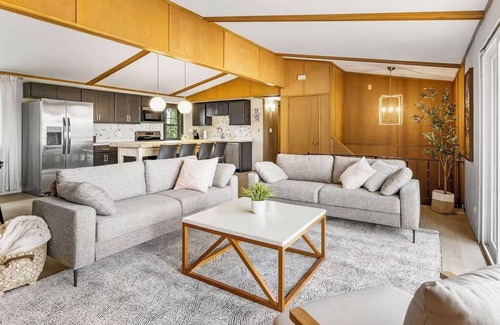 Green Lake House | Beauty on the Bay, Green Lake Beauty on the Bay