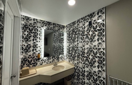 Edison Hotel | Beauty Rest Hotel