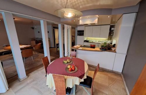 Gullegem Bed & Breakfast | BeautyD-Logies B&B gezinskamer JUNIOR-SUITE centrum Gullegem
