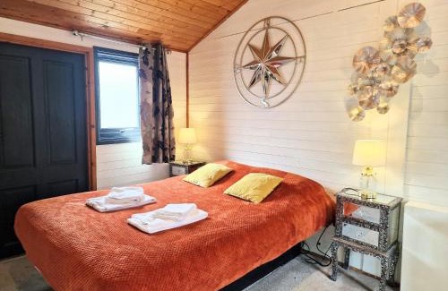 Warminster House | Beaver 2 HuntersMoon-Warminster-Bath-Salisbury