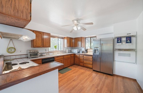 Beaver Apartment | Beaver Dam - Mountain Home w/a River in Back - Close to Skiing