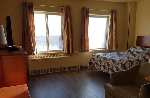 North Battleford Hotel | Beaver Hotel