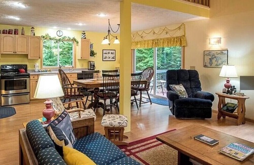 Beaver Island House | Beaver Island, MI - Blue Spruce Cottage -