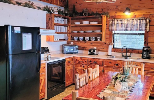 Sylvan Shores Cabin | Beaver Lake View Cabin with Lake Access, Boat Dock, Boat Slips, Incredible View