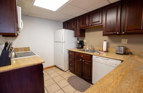 Peak 9 Apartment | Beaver Run Resort by Daniel