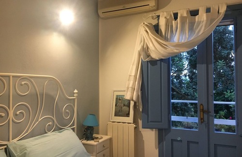 Assemini Bed & Breakfast | BeB il Pomo D'Oro