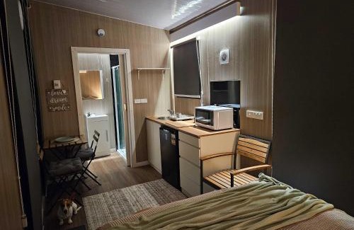 Fosterville House | Bec's Place by Tiny Away