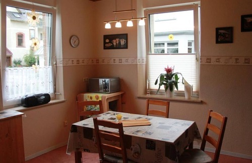 Bendorf Apartment | Becher's Apartment - Apartment, shower - toilet, 1 bedroom